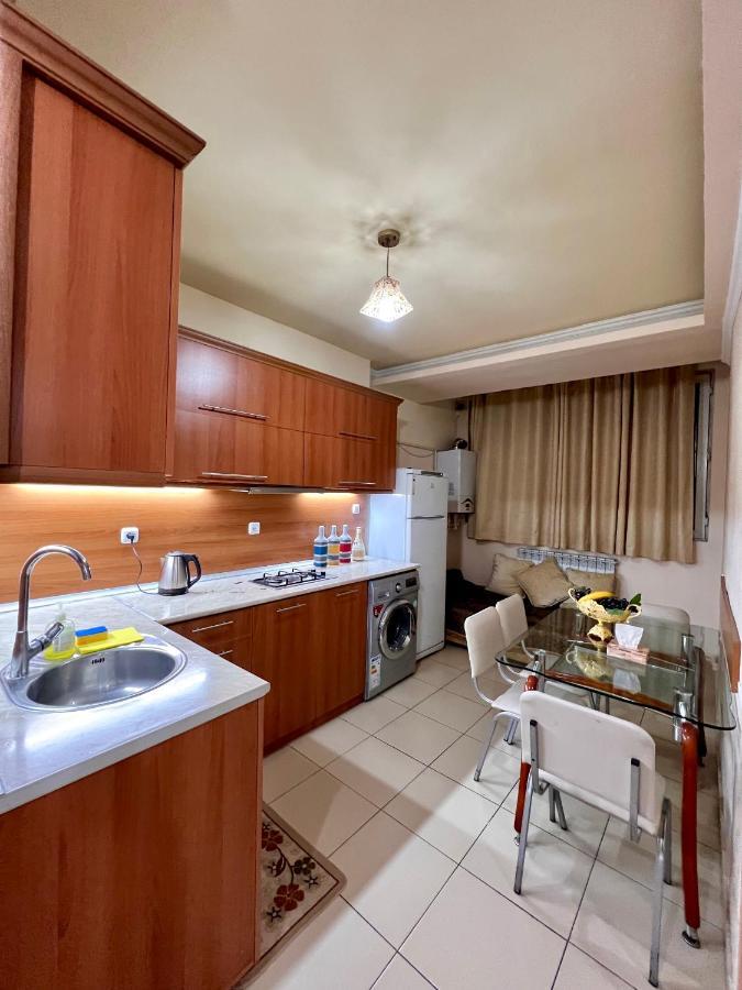 Apartment In The Centre Of Yerevan For Rent Екстериор снимка